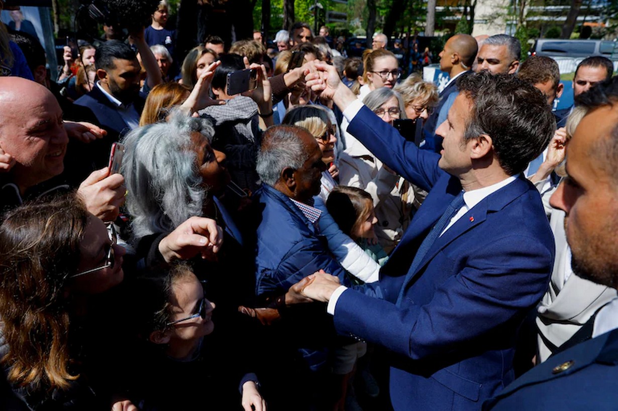 Le Pen challenges Macron in French presidential runoff watched around the world
