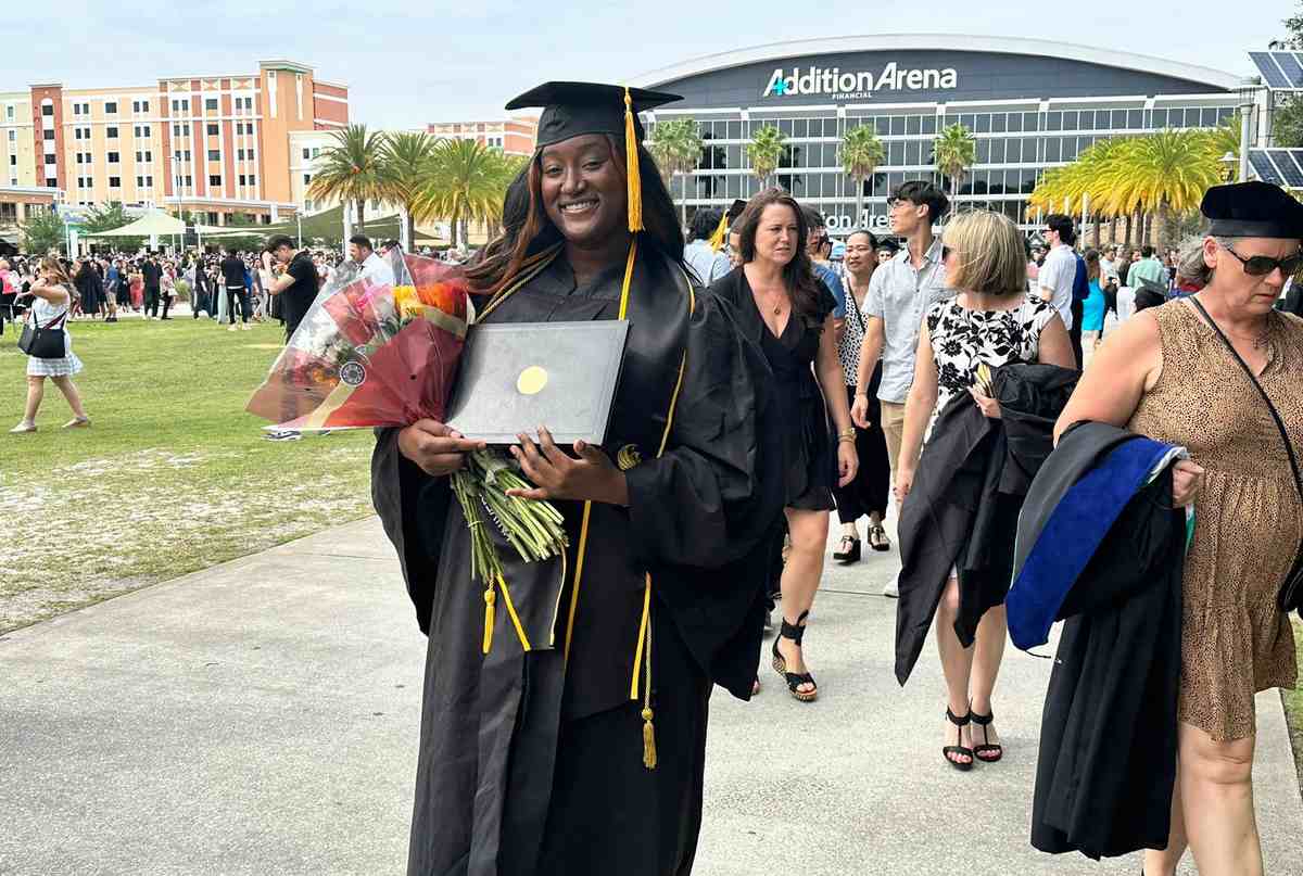 Shedelyne Ulysse, a 22-year-old Haitian graduated in Medicine in Orlando
