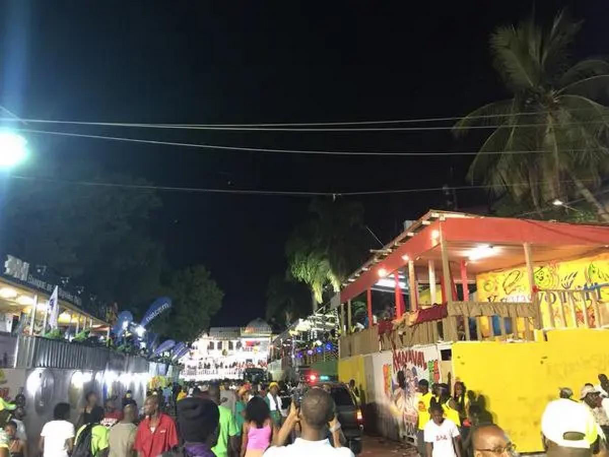 Chaos at Carnival: Bandit Attack Leaves Revelers Injured